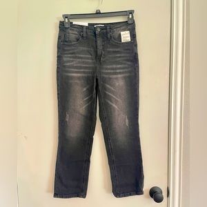 Bp. Women’s Jeans. Size 28 ankle length. Vintage Black. New.